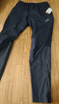 新品asicsウィンドバリアパンツ黒