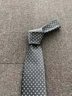 ネクタイ　FAIRFAX シルバー　グレー　ドット