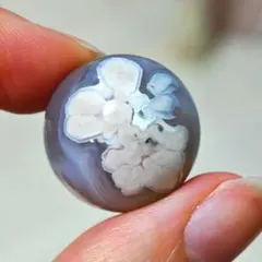 青桜瑪瑙 スフィア 丸玉 50mm ブルーフラワーアゲート 夜桜瑪瑙 天然石