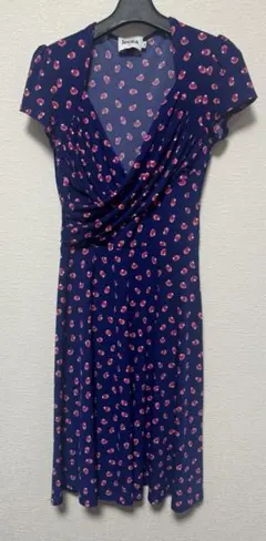 美品　LEOTA ドットワンピース