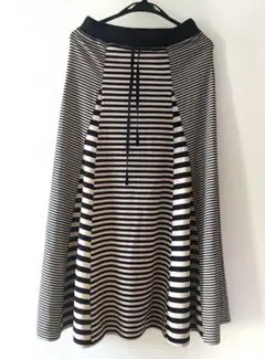 新品未使用 JILLSTUART ボーダー フレアスカート ベアワンピ 2ウェイのサムネイル