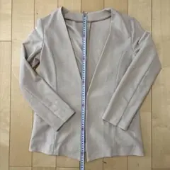 ベージュ ノーカラージャケット Mサイズ