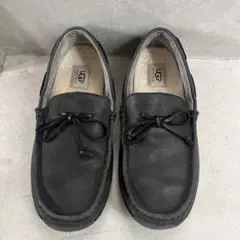 UGG ブラック レザーモカシン