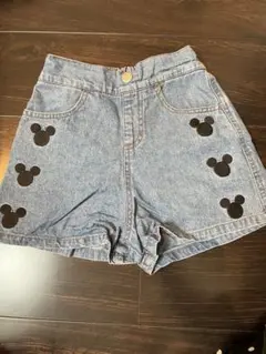 ミッキーマウス　デニムショートパンツ　130cm