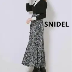 スナイデル　Sustainaパネルバリエスカート　ブラック