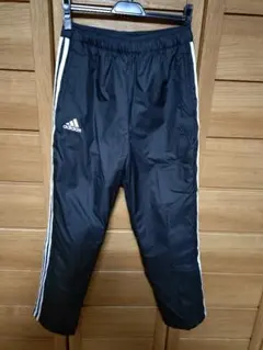 adidas 黒 ジャージパンツ ストライプ　中綿入り