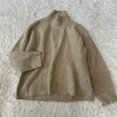 ユニクロ スフレヤーン ニット