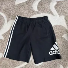 新品未使用⭐︎adidas ブラック ハーフパンツ 150cm