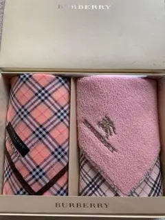 【新品】BURBERRYバーバリーハンカチ　タオルハンカチノバチェック箱無し発送