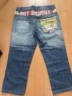 【値下げ】ピーチジョン デニムパンツ PJ 七分丈 (サイズSくらい)のサムネイル