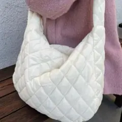キルティングショルダーバッグ