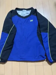 YONEX 青黒 Vネック長袖ウェア　　140