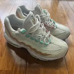 Nike Air Max 95 パイナップル