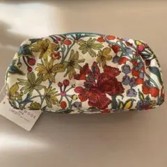 リバティ ポーチ