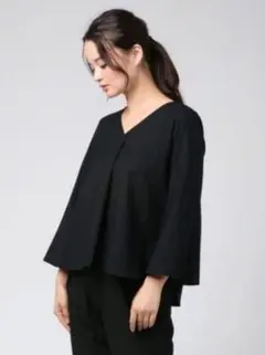 新品 green label relaxing 黒 フレアスリーブ Vネック