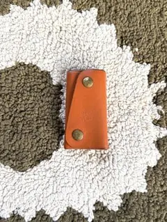 イルビゾンテ ILBISONTE キーケース オレンジ 皮