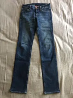 ユニクロ　スキニーフィット ストレート 丈長め