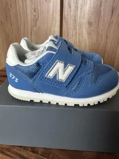 新品未使用品　14㎝　New Balance 373 キッズシューズ 青