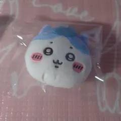 ちいかわマーケット　販促　おかおバッジ　ハチワレ