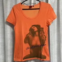 Anivex オレンジ 女性グラフィックTシャツ S