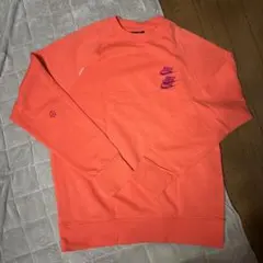 Nike オレンジ トレーナー M