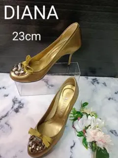 DIANA　ダイアナ　ゴールド　ビジュー　パンプス　23cm ハイヒールのサムネイル