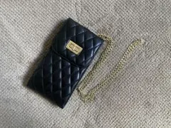 INGEBORG Black キルティング スマホショルダーバッグ