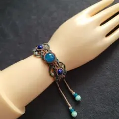 ブルージェードのオリジナルデザインマクラメブレスレット