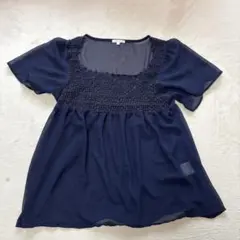 セシルマクビー　トップス　ネイビー　春夏　匿名配送　送料込み