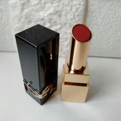 イヴサンローラン　ルージュ　ピュールクチュール　ザ　ボールド　06