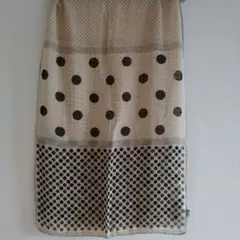 Aquascutum ドット柄ストール