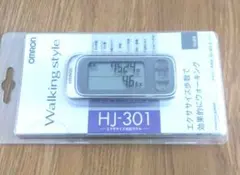 オムロン歩数計　 OMRON HJ-301-S SILVERのサムネイル