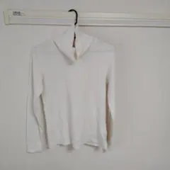 ユニクロ フリース タートルネック オフホワイト Sサイズ