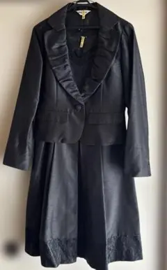 セレモニースーツ