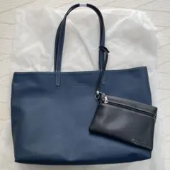 極美品 A4収納 サマンサキングズ レザー トートバッグ イントレチャート 紺 極美品 A4収納 サマンサキングズ レザー トートバッグ イントレ