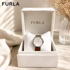 【極美品】フルラ FURLA R4251108525 腕時計 レザー　箱ありのサムネイル