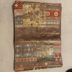 華やかな模様の袋帯