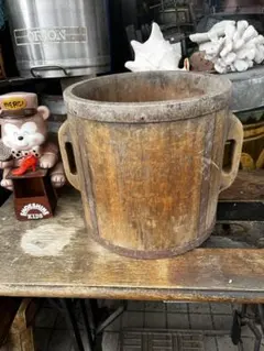 昭和レトロ 木製バケツ 一斗枡 古道具 古民家 木桶 樽 味噌樽 - メルカリ