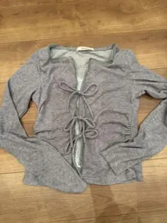グレー フロントリボン 長袖トップス