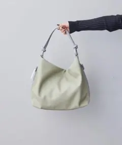 ear PAPILLONER A4対応樹脂パーツワンハンドルバッグ