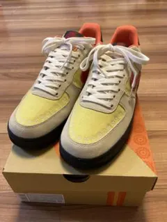 Nike Air Force 1 イエロー/ベージュ