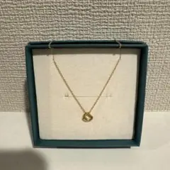 hum廃盤品】プラチナダイヤモンドペアシェイプネックレス - メルカリ