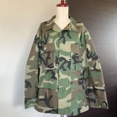 Item thumbnail for item ebc647be-df69-4421-99f7-0a2c7e152b8b