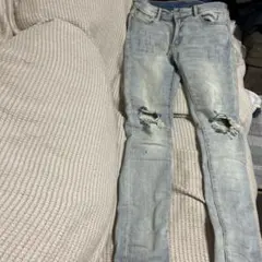 ミニマル　スリムフィットデニム