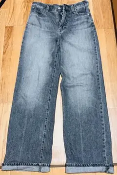 ワイドストレートジーンズ