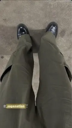 フライトパンツ