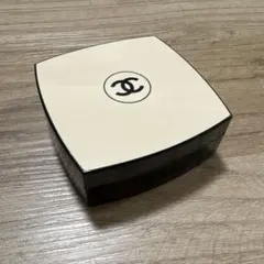 CHANEL クッションファンデーション 本体　ケースのみのサムネイル