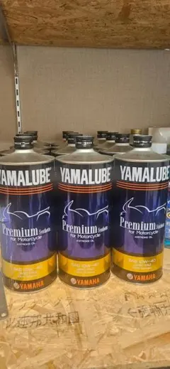 YAMALUBE Premium Synthetic 10W-40 1L缶3本のサムネイル