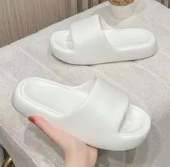 シャワーサンダル ビーチサンダル サンダル XS 23~23.5 ホワイト 新品