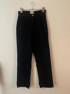 WHO'S WHO gallery ストレートデニム フリンジ裾（送料込み）